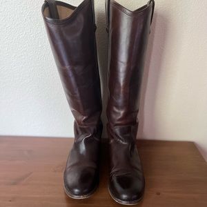 Frye Melissa Button boots